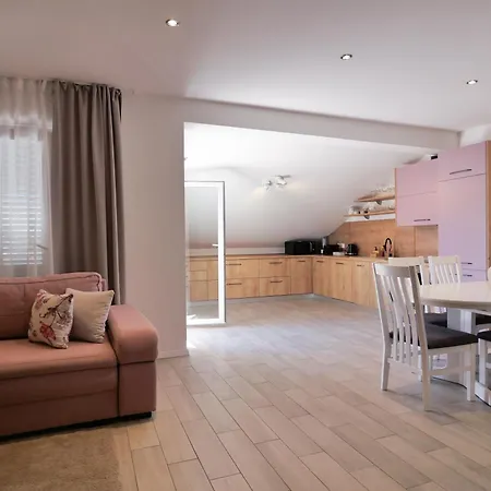 - Location - New Apartment Murter
