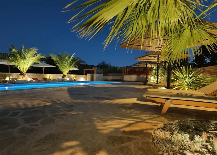 Appartement Lojena Luxury With Jacuzzi For 2 *