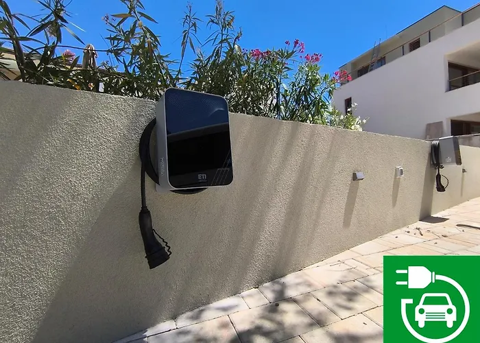 Lojena Luxury With Jacuzzi For 2 * Murter