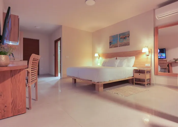 Lojena Luxury With Jacuzzi For 2 Appartement